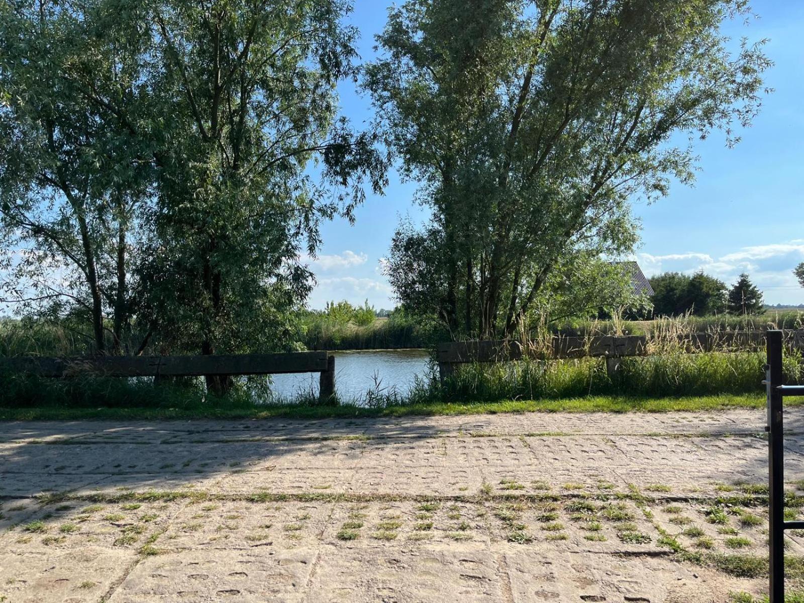 Goscinne W Domu Hanna Kucharska Літній будинок